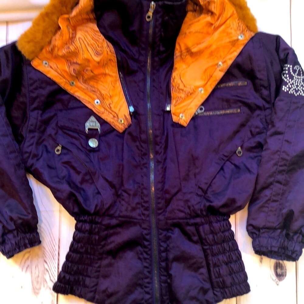 Additional Photos!! Second Part Of Listing!